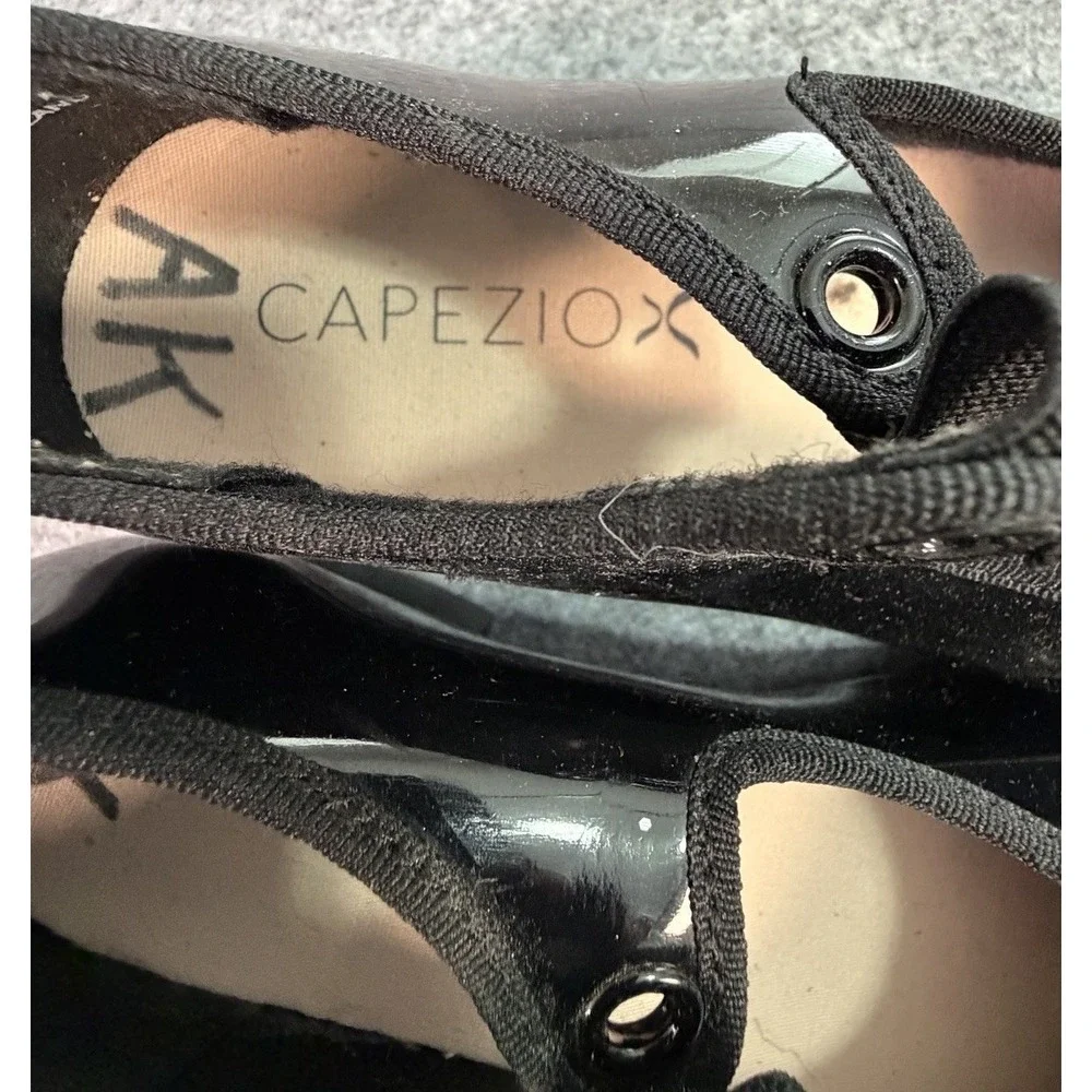 Capezio spark lively